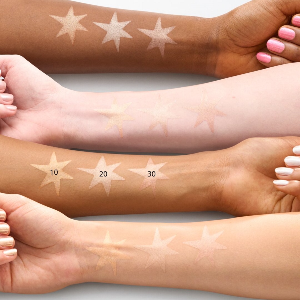 Хайлайтер Soft Touch Bouncy Glow, тон 20 glazed dew от Essence + 4