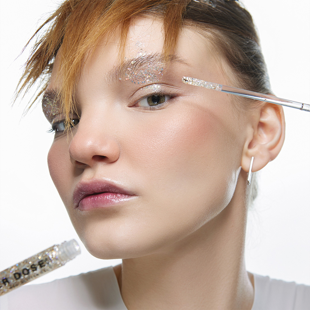 Глиттер на гелевой основе Glitter Dose, тон 03 золотой от Influence Beauty + 5