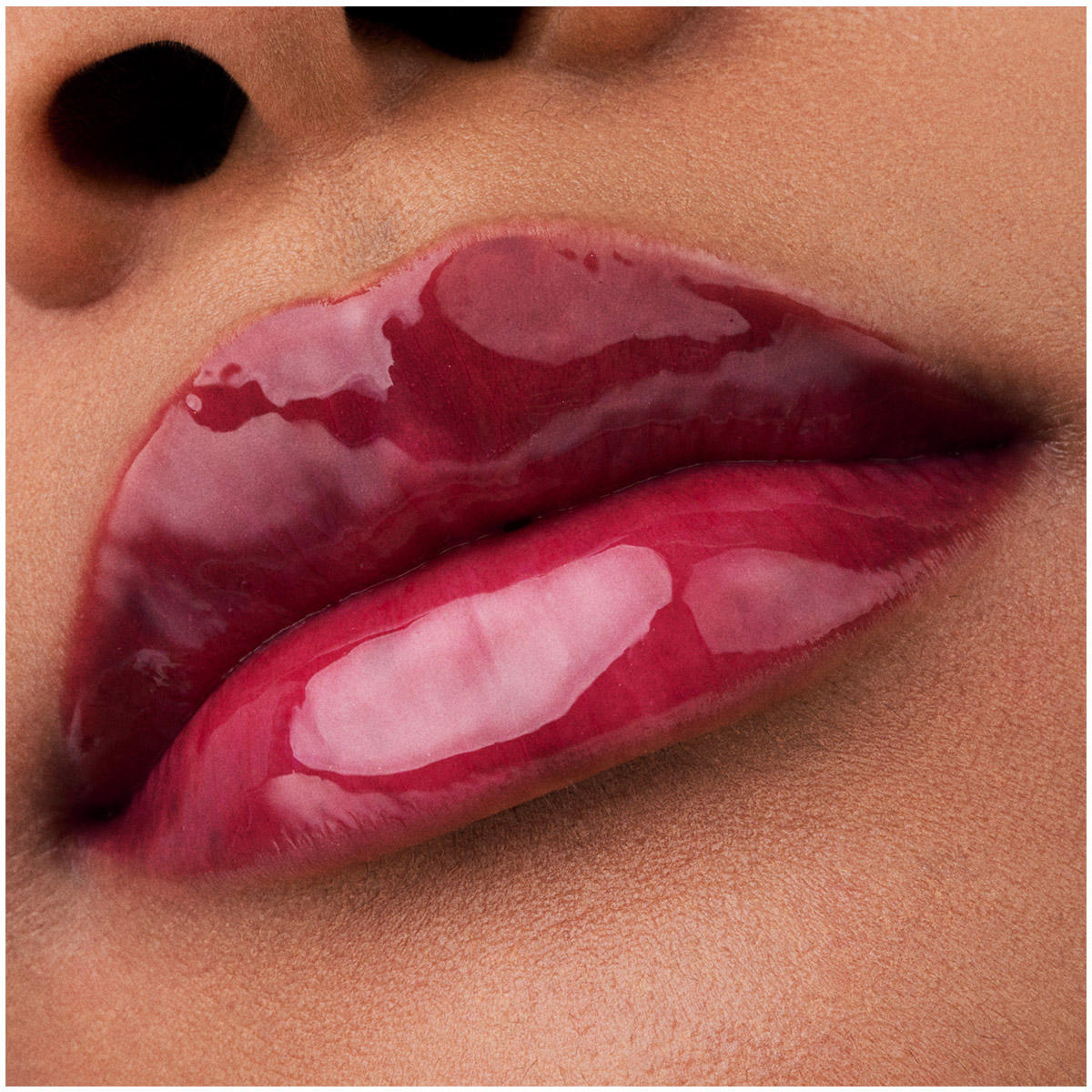 Масло для губ Glossin' Glow Tinted, тон 020 Drama Mama от Catrice + 5