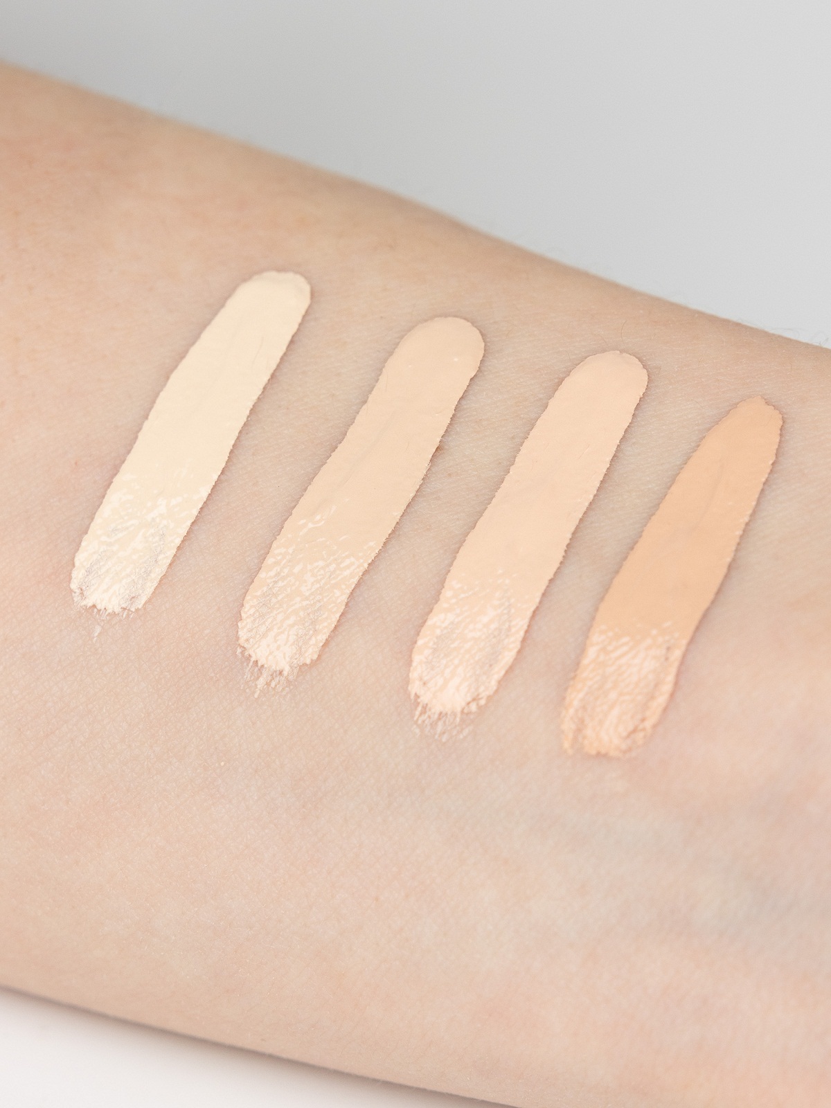 Кремовый консилер Soft Blur Concealer, тон 02 Beige от Elian Russia + 4
