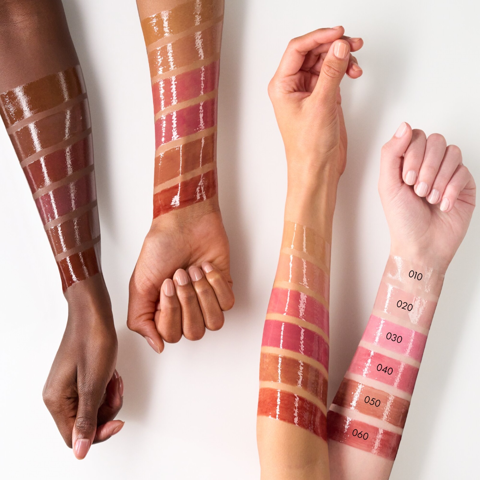 Блеск для губ Gloss Obsessed, тон 030 Gloss Over It от Catrice + 5