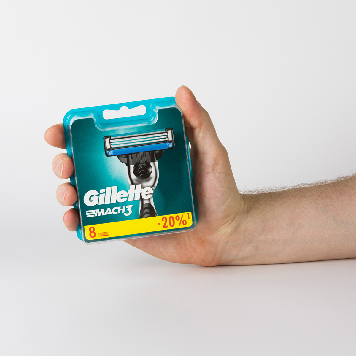 Сменные кассеты Mach3 8шт от Gillette + 4
