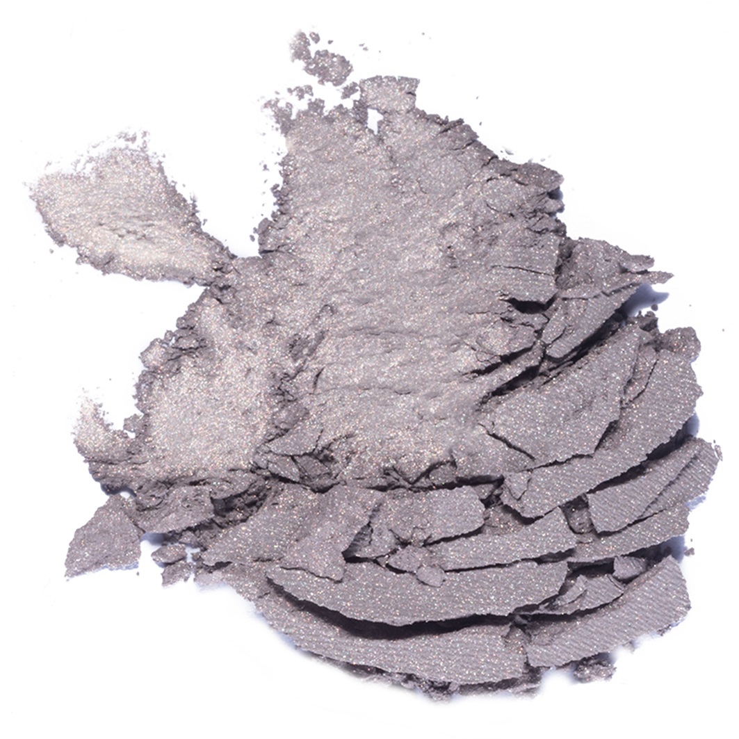 Тени для век Silky Shadow Satin, тон 205 пыльный беж от Seventeen + 2